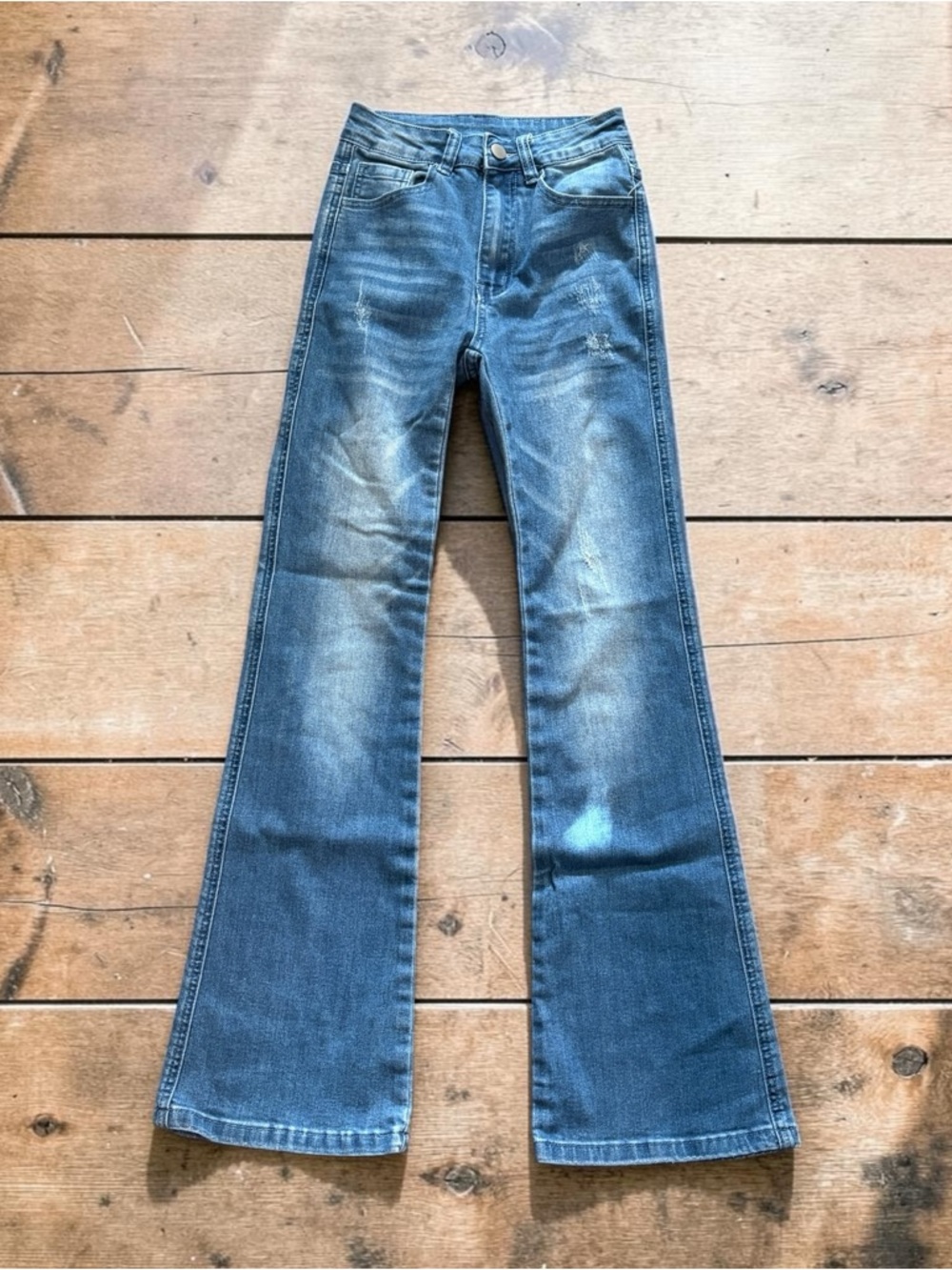 NWOT Junior’s Size XS (0) High Rise Flare Jeans Blue Denim Western Style Boho